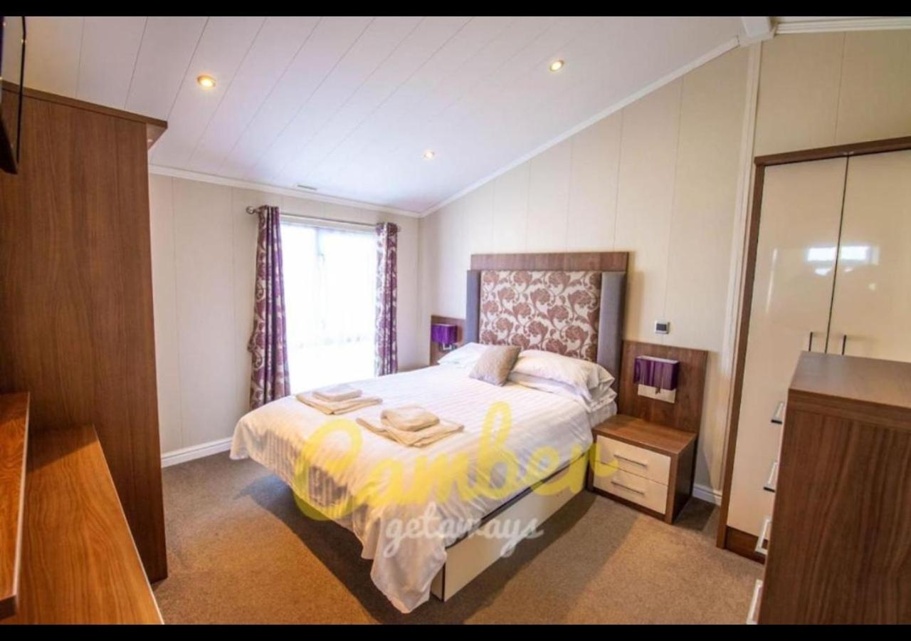 Mp768 - Camber Sands Holiday Park - Huge Lodge - Small Dog Friendly - Sleeps 8 Buitenkant foto