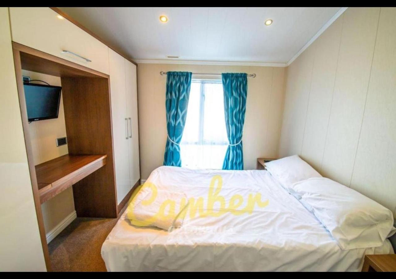 Mp768 - Camber Sands Holiday Park - Huge Lodge - Small Dog Friendly - Sleeps 8 Buitenkant foto