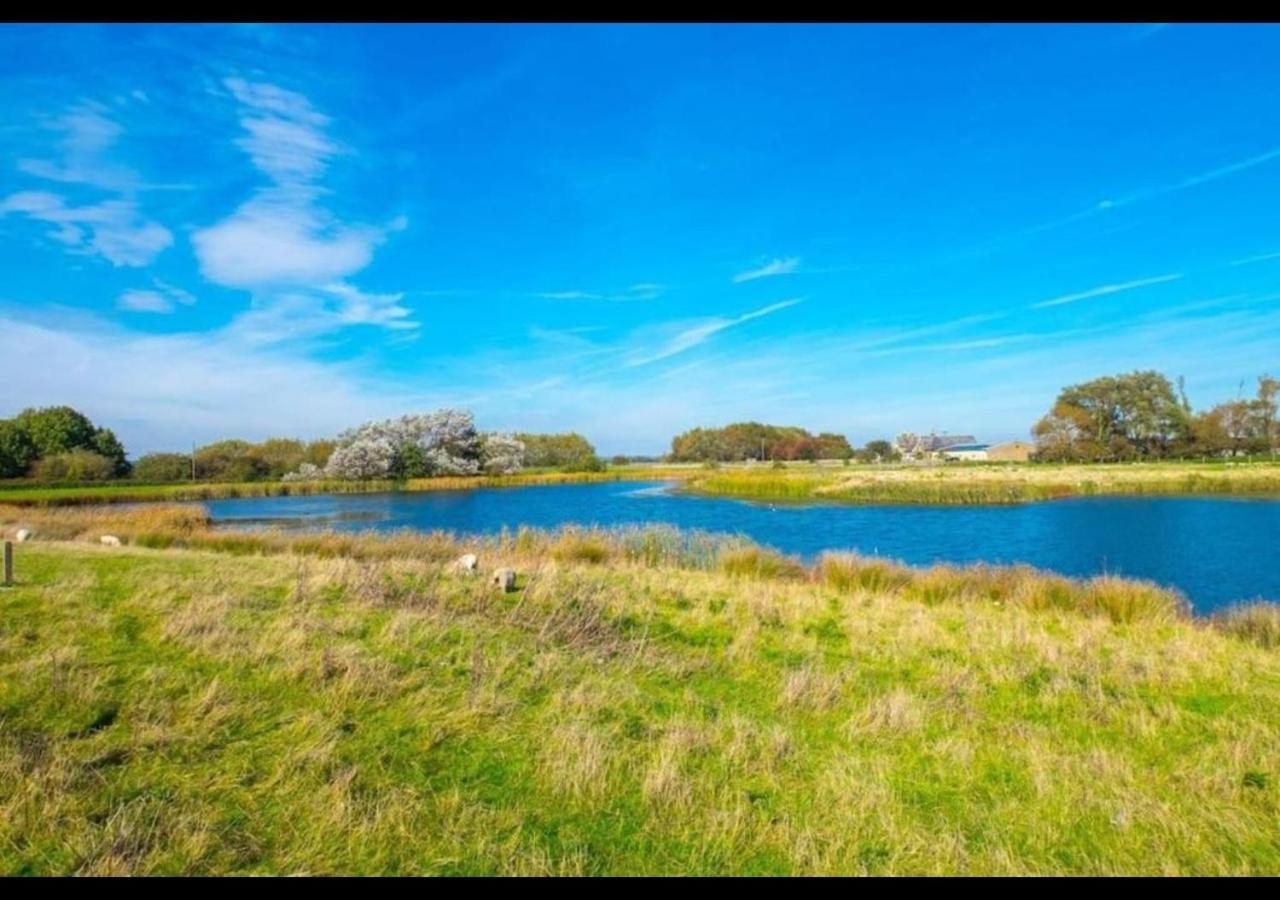 Mp768 - Camber Sands Holiday Park - Huge Lodge - Small Dog Friendly - Sleeps 8 Buitenkant foto