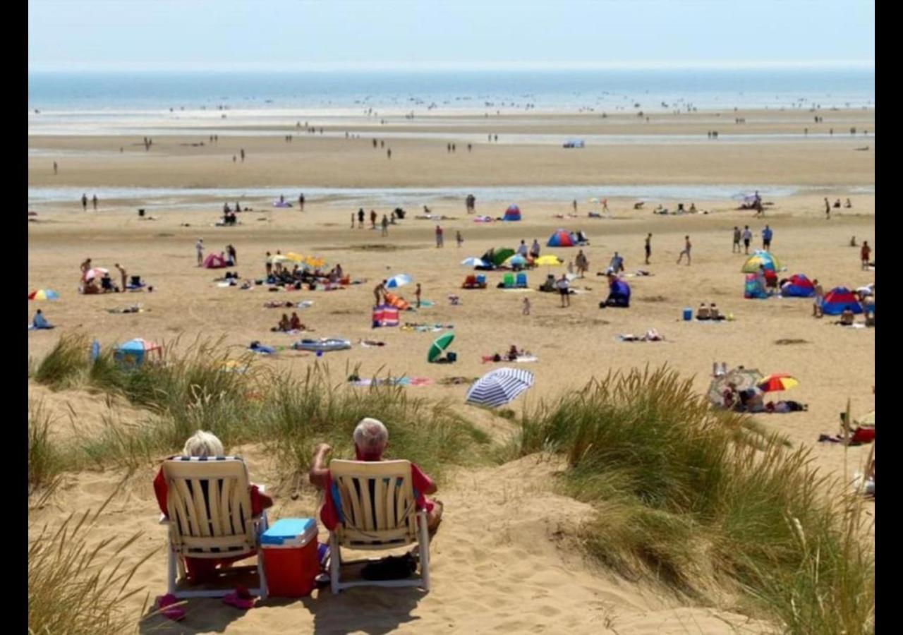 Mp768 - Camber Sands Holiday Park - Huge Lodge - Small Dog Friendly - Sleeps 8 Buitenkant foto